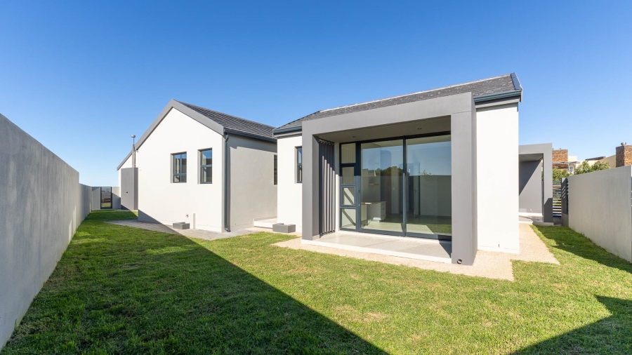 4 Bedroom Property for Sale in Oubaai Western Cape